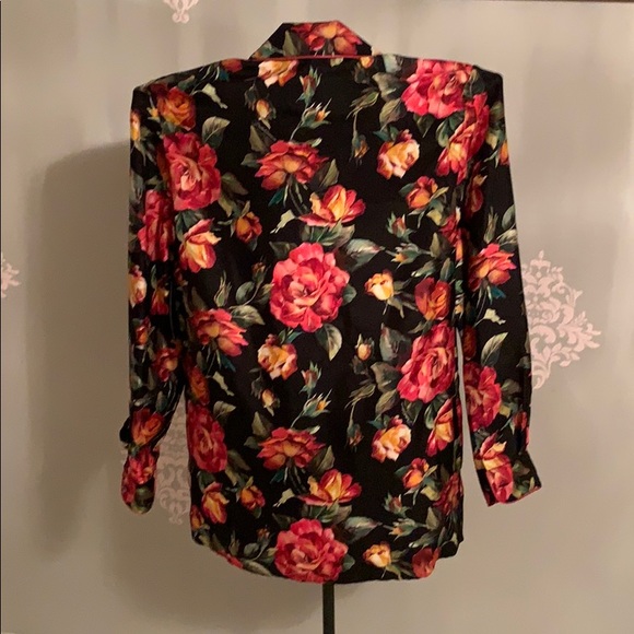 Dolce & Gabbana Button Up - Picture 3 of 8